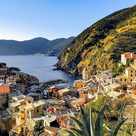 Maison De Village Avec Piscine Au-Dessus Des Cinque Terre Madonna del Trezzo Luaran gambar